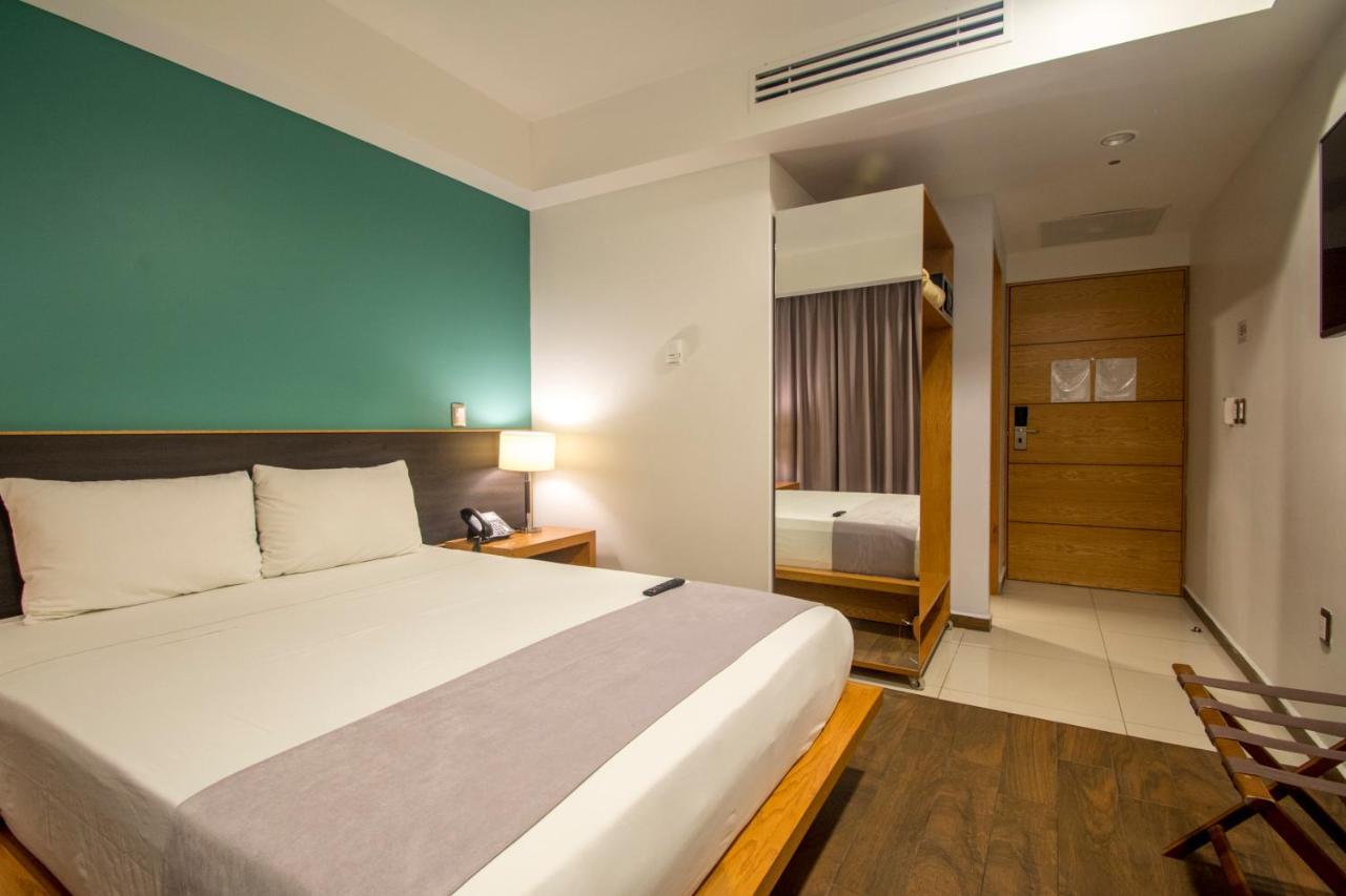 Concept Hotel Самора-де-Идальго Экстерьер фото